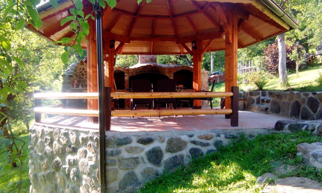 Vacation Home Nana Mokra Gora Extérieur photo