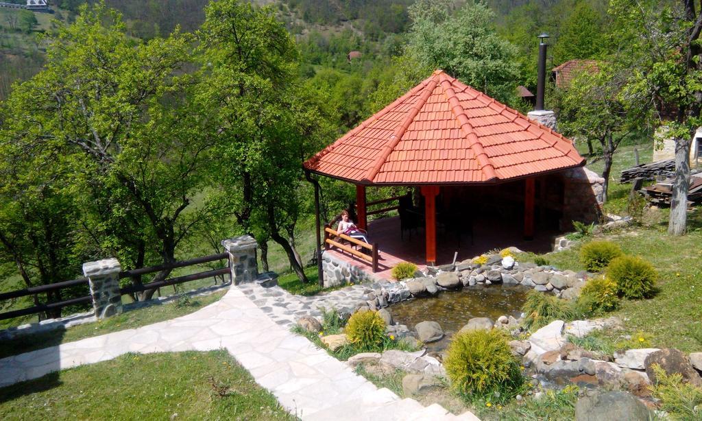 Vacation Home Nana Mokra Gora Extérieur photo
