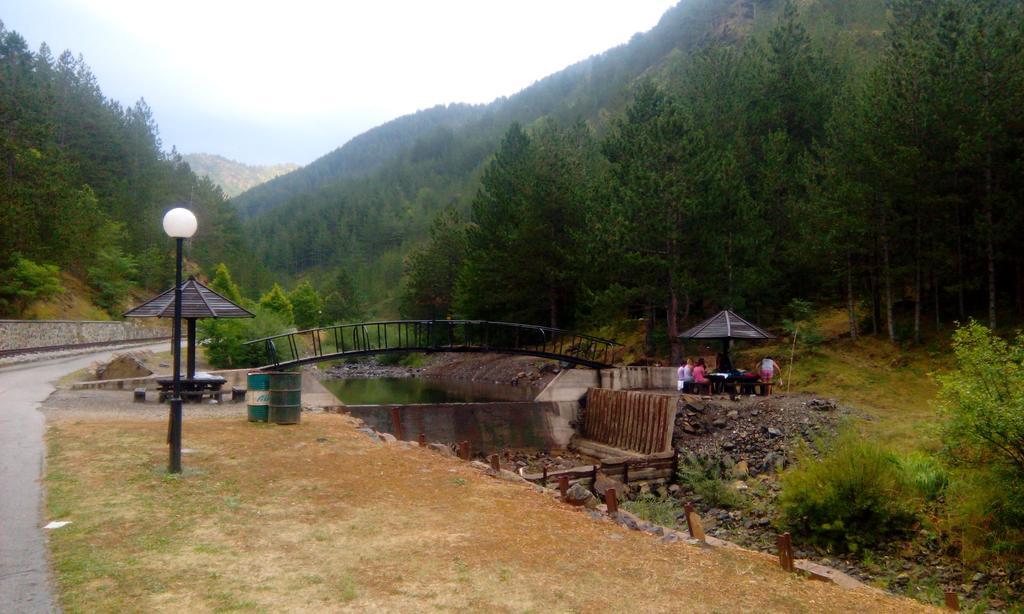 Vacation Home Nana Mokra Gora Extérieur photo