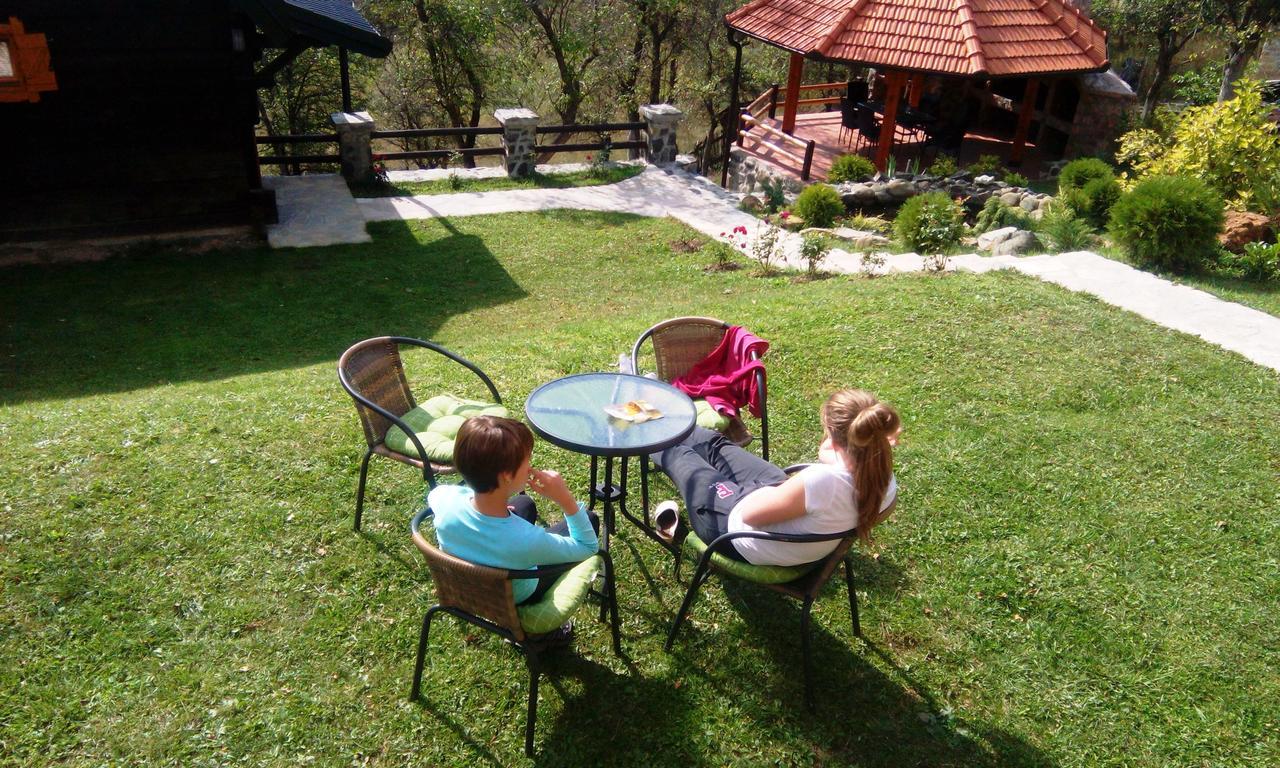Vacation Home Nana Mokra Gora Extérieur photo